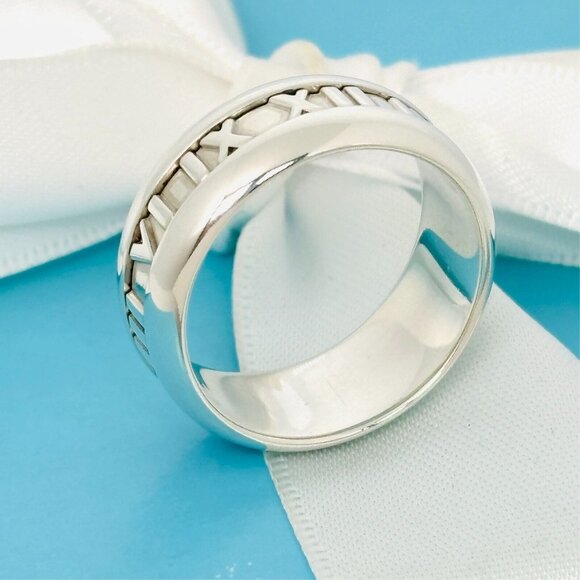 Size 8 Tiffany Wide Atlas Roman Numerals Mens Unisex Ring in Sterling Silver - Picture 3 of 10